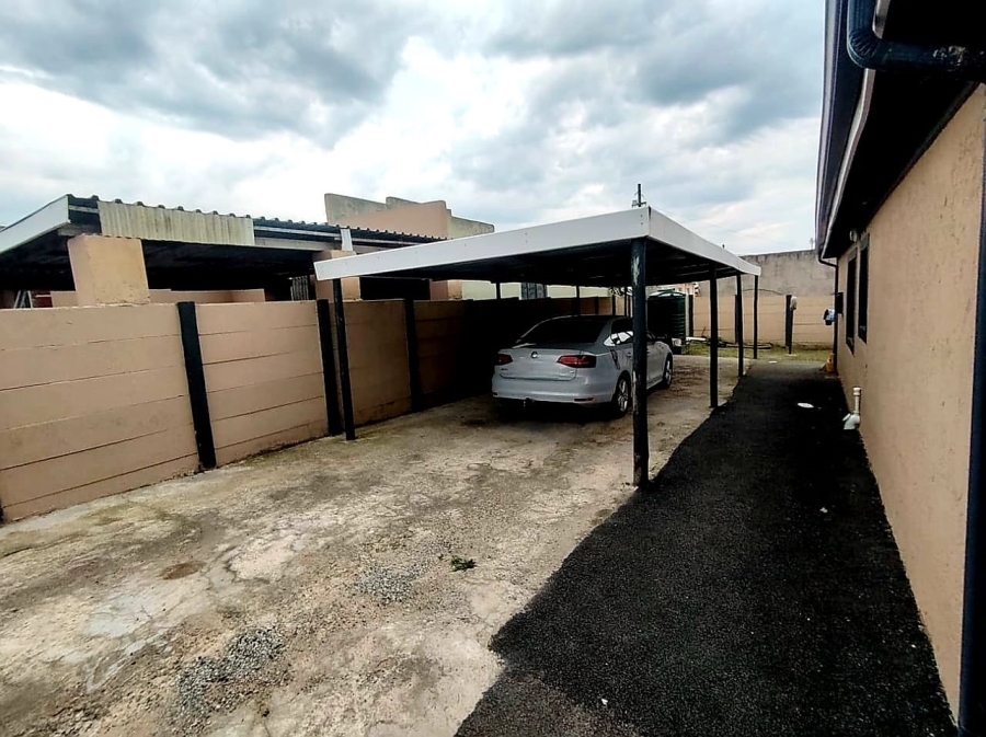 3 Bedroom Property for Sale in Mdantsane Nu 17 Eastern Cape